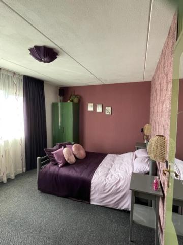 Bed And Breakfast Devijfbees Barendrecht Exterior foto